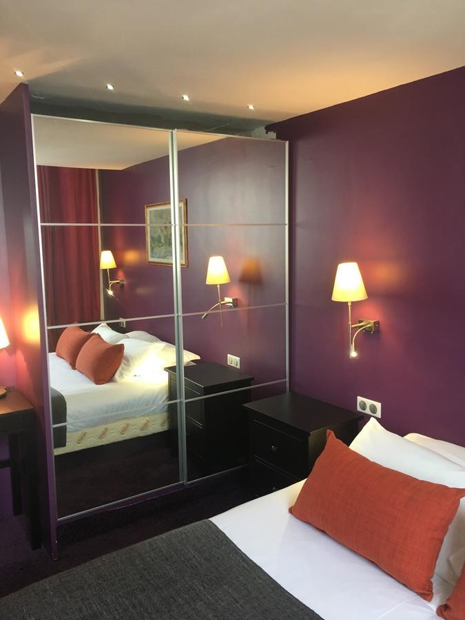 L'Hotel Le Cheval Noir Moret-sur-Loing Zewnętrze zdjęcie